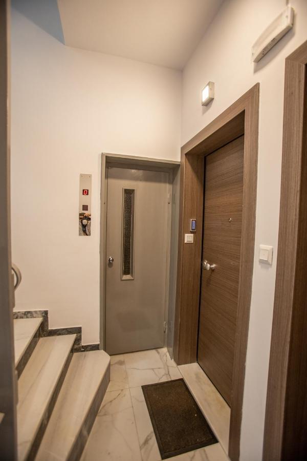 Raise Kifisias Serviced Apartment